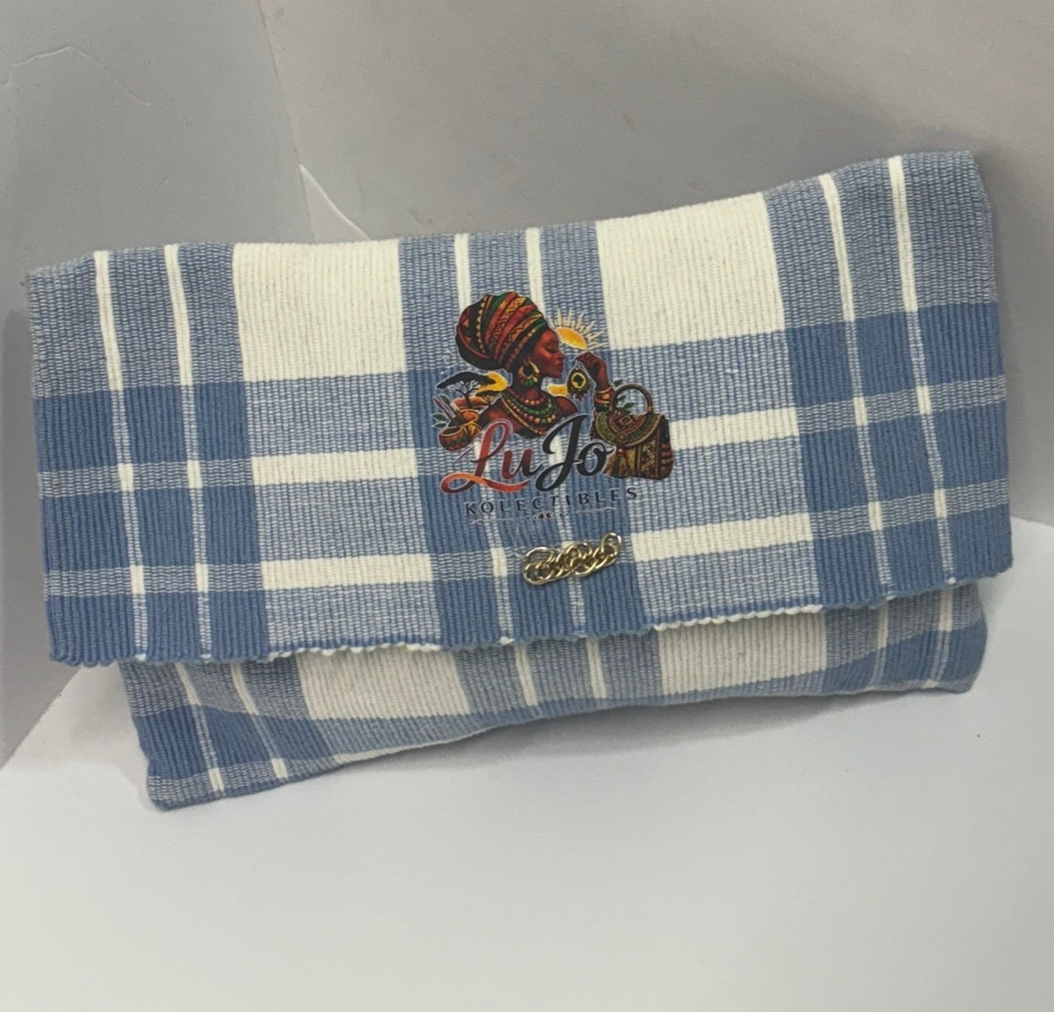 The LuJo SkyWeave clutch