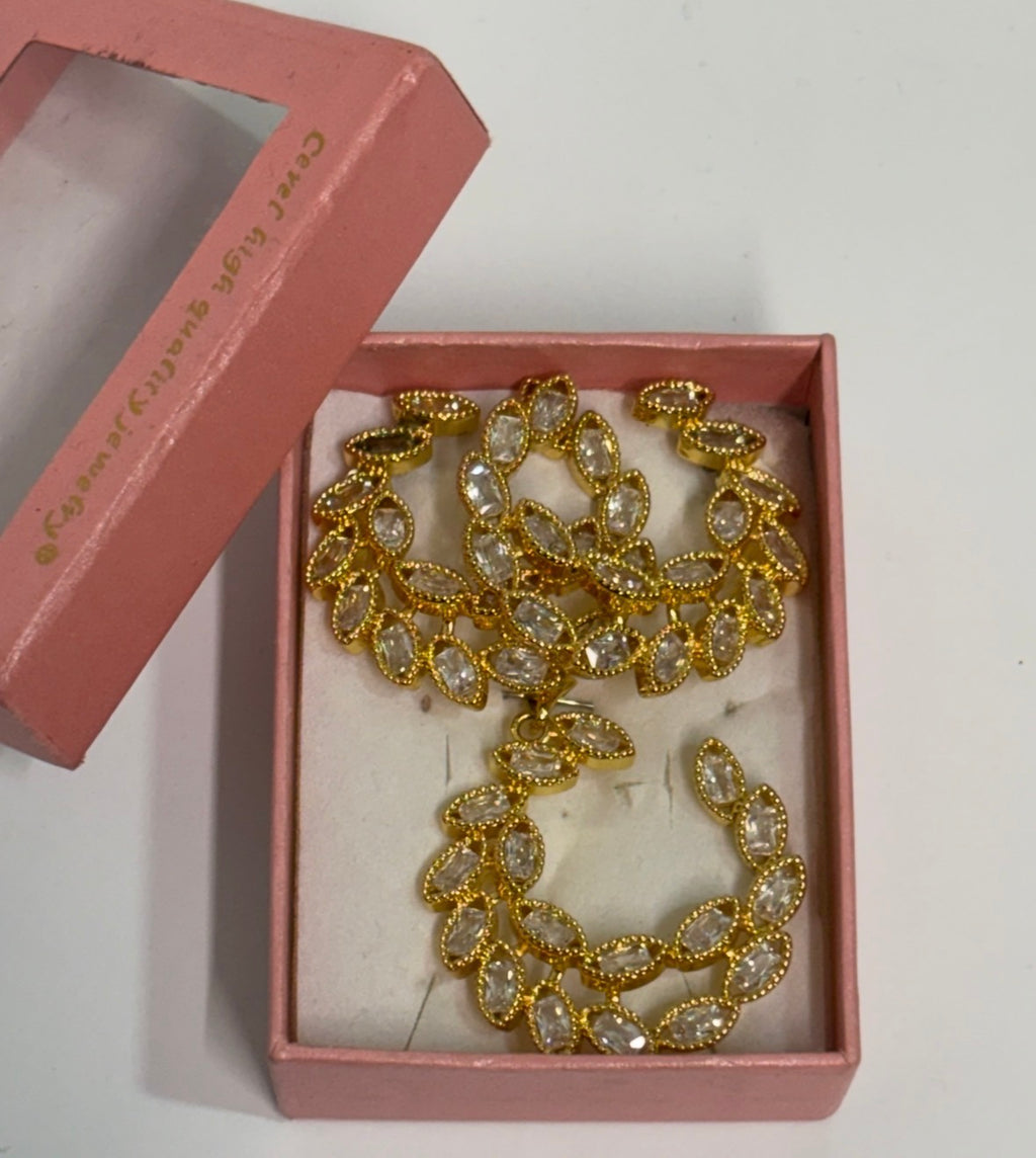 Golden Marquise Crystal Jewelry set